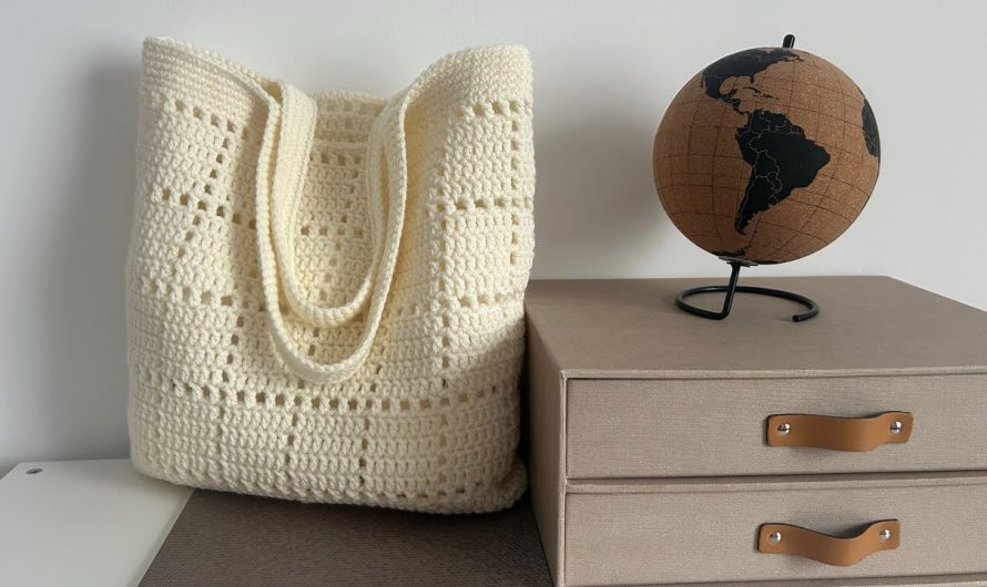 Perforated Bag: Easy Crochet Pattern for Beginners
