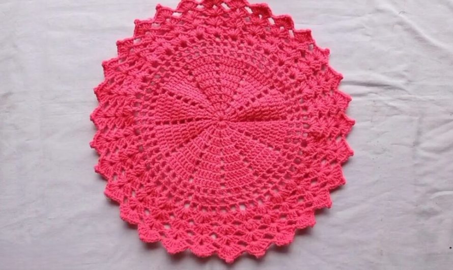 Crochet a Charming Lacy Doily: Video tutorial