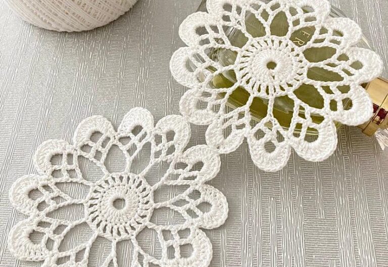CROCHET THE MOST BEAUTIFUL DESIGN Round Motif Runner, Blouse, Shawl Pattern
